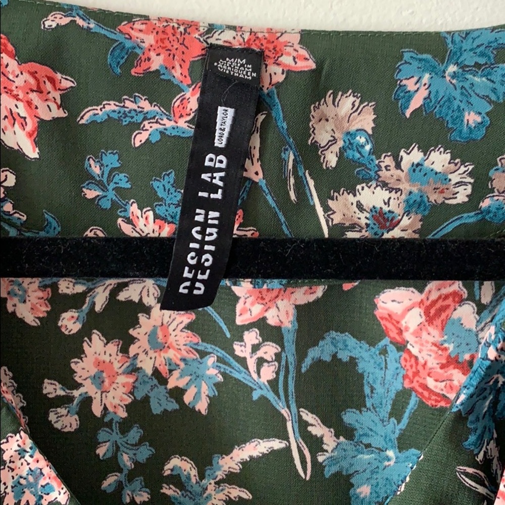 Design Lab Faux wrap top - Picture 2 of 6